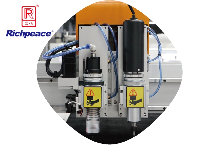 富怡全自動1公分電腦裁床