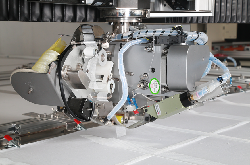 富怡立襯旋轉機頭精密縫紉機