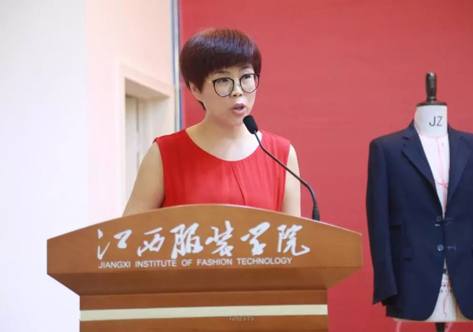 富怡集團天津寶盈電腦機械有限公司總經理王俊玲致辭