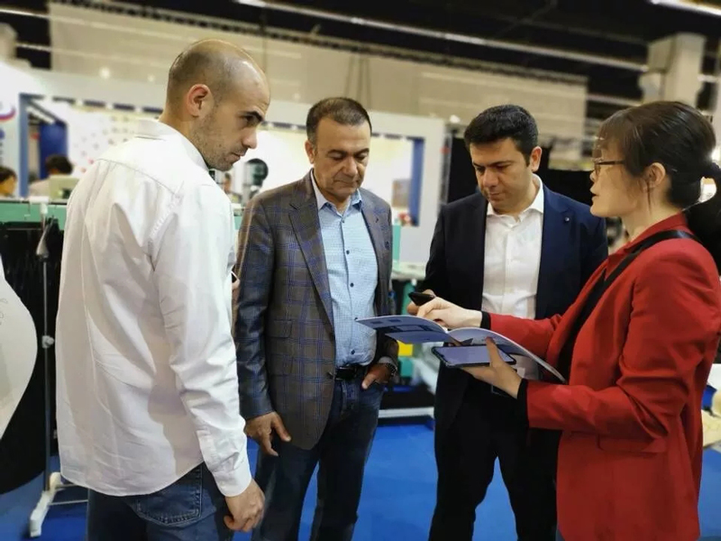 法蘭克福國(guó)際紡織品及柔性材料縫制加工展覽會(huì)展會(huì)現(xiàn)場(chǎng)2 展會(huì)現(xiàn)場(chǎng)2.jpg