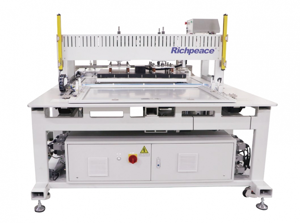 富怡全自動沖、復、縫、繡生產線