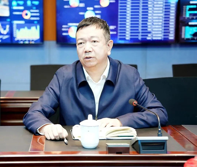 中縫協楊曉京理事長一行蒞臨富怡考察調研！