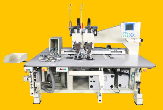 示范產品搶先看——智能雙色貼袋縫紉機！